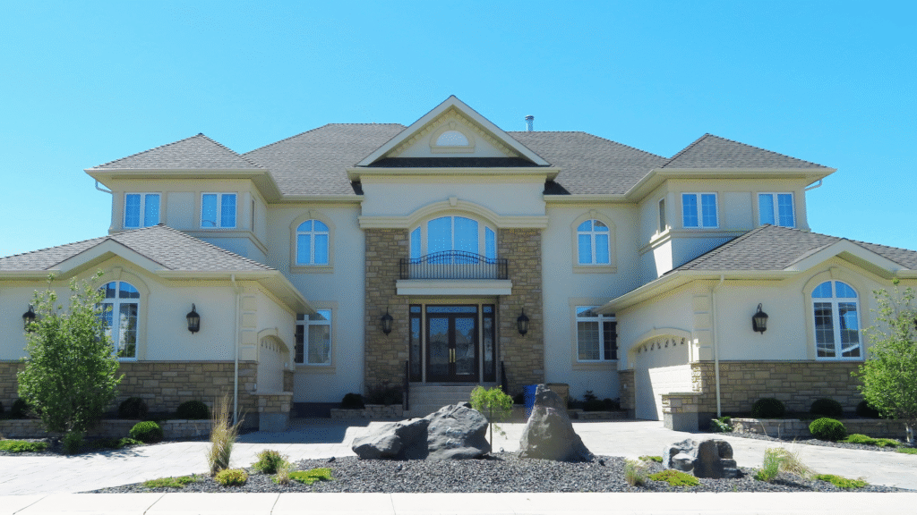 How to Manage Cash Flow by Refinancing Scaled